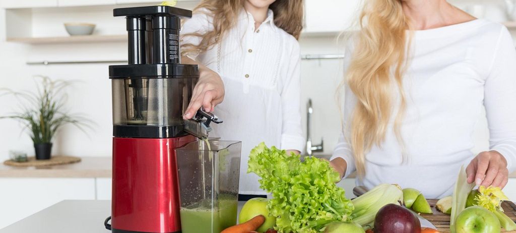 Exploring The Health Benefits and Nutritional Advantage of Using a Cold Press Juicer